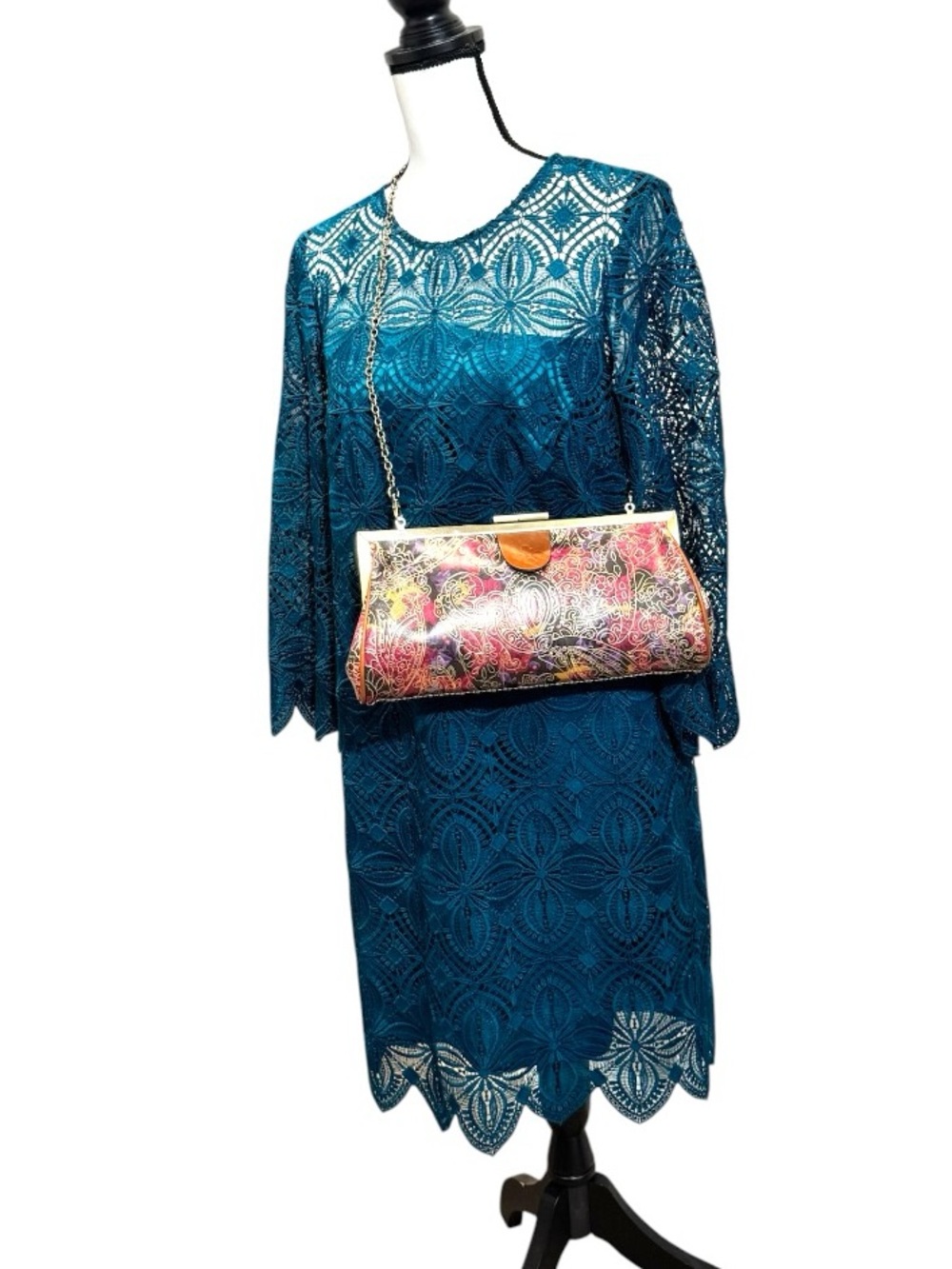 Patricia Nash Athena Clutch Purse - Picture 5 of 11